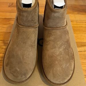 UGG Classic Heritage Mini II Sheepskin-Lined Suede Boots- NEW